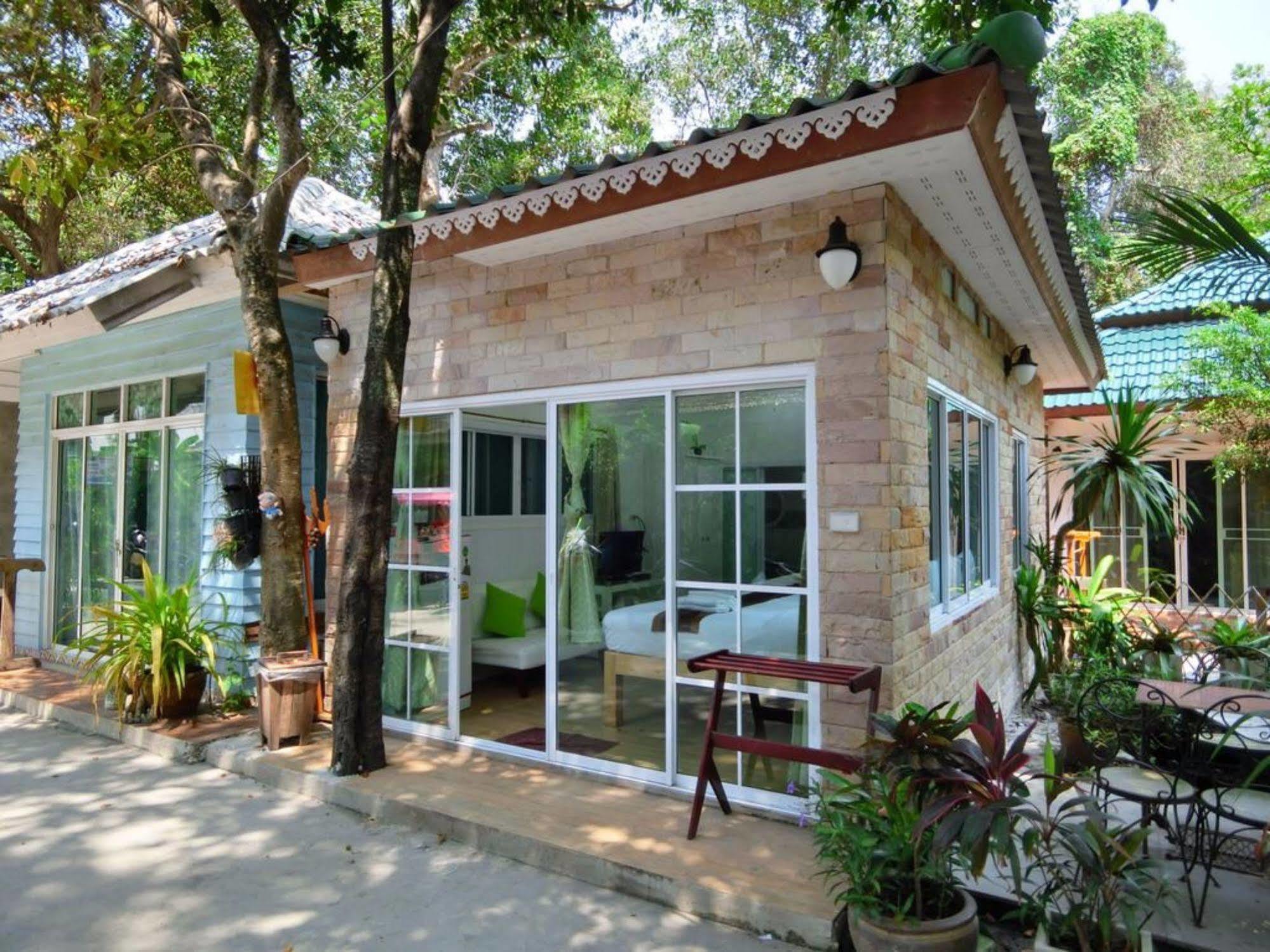 Thipsamed Resort Koh Samet Exterior photo